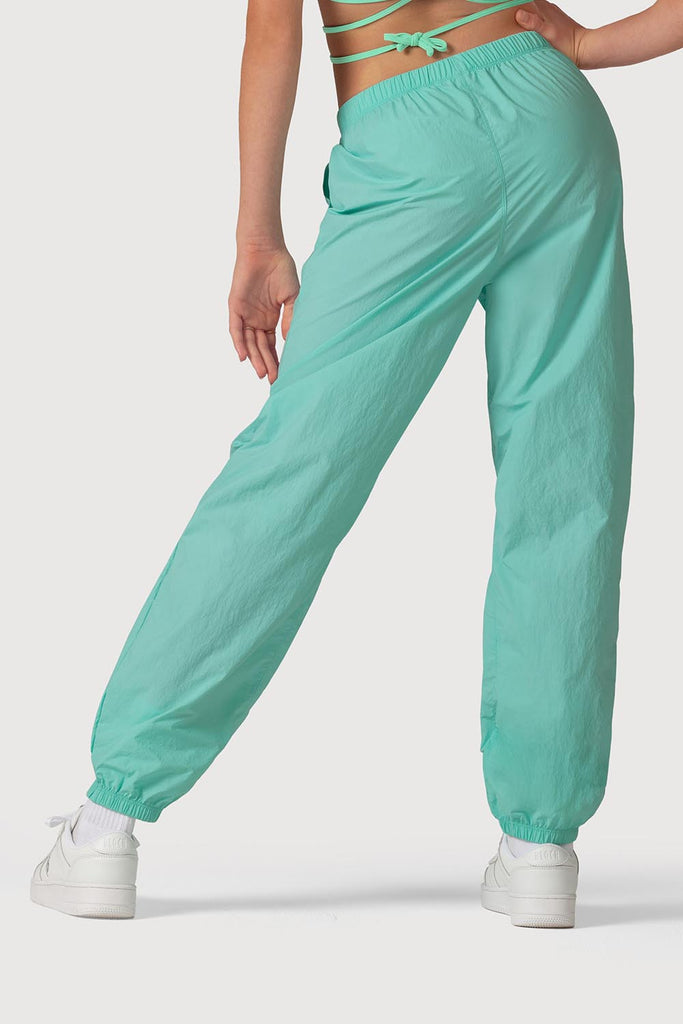  P55696G - Two Step Pant in  colour
