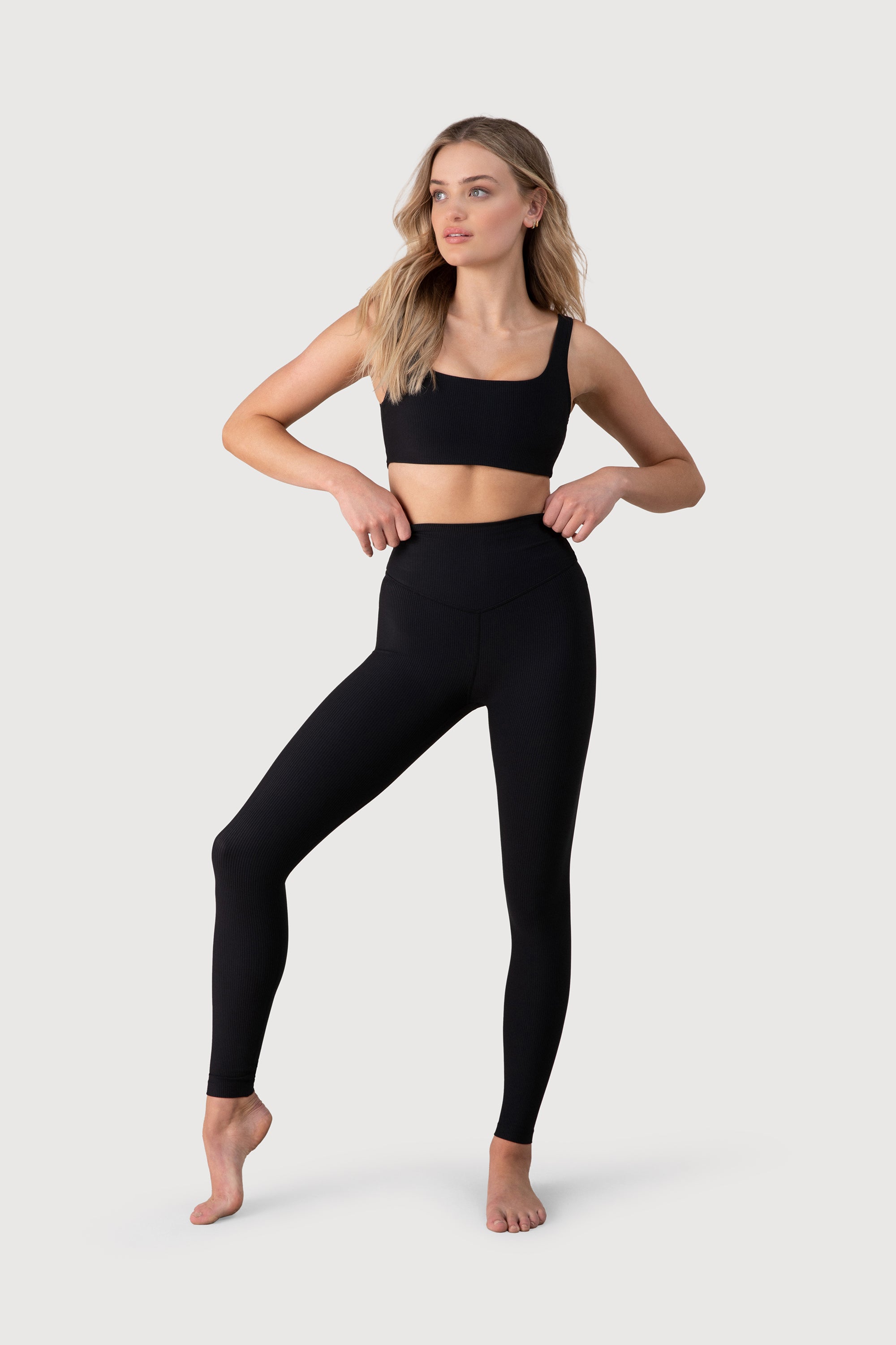 Signature Ribbed Seamless Long Sleeve Top – Stylish AF Fitness Co